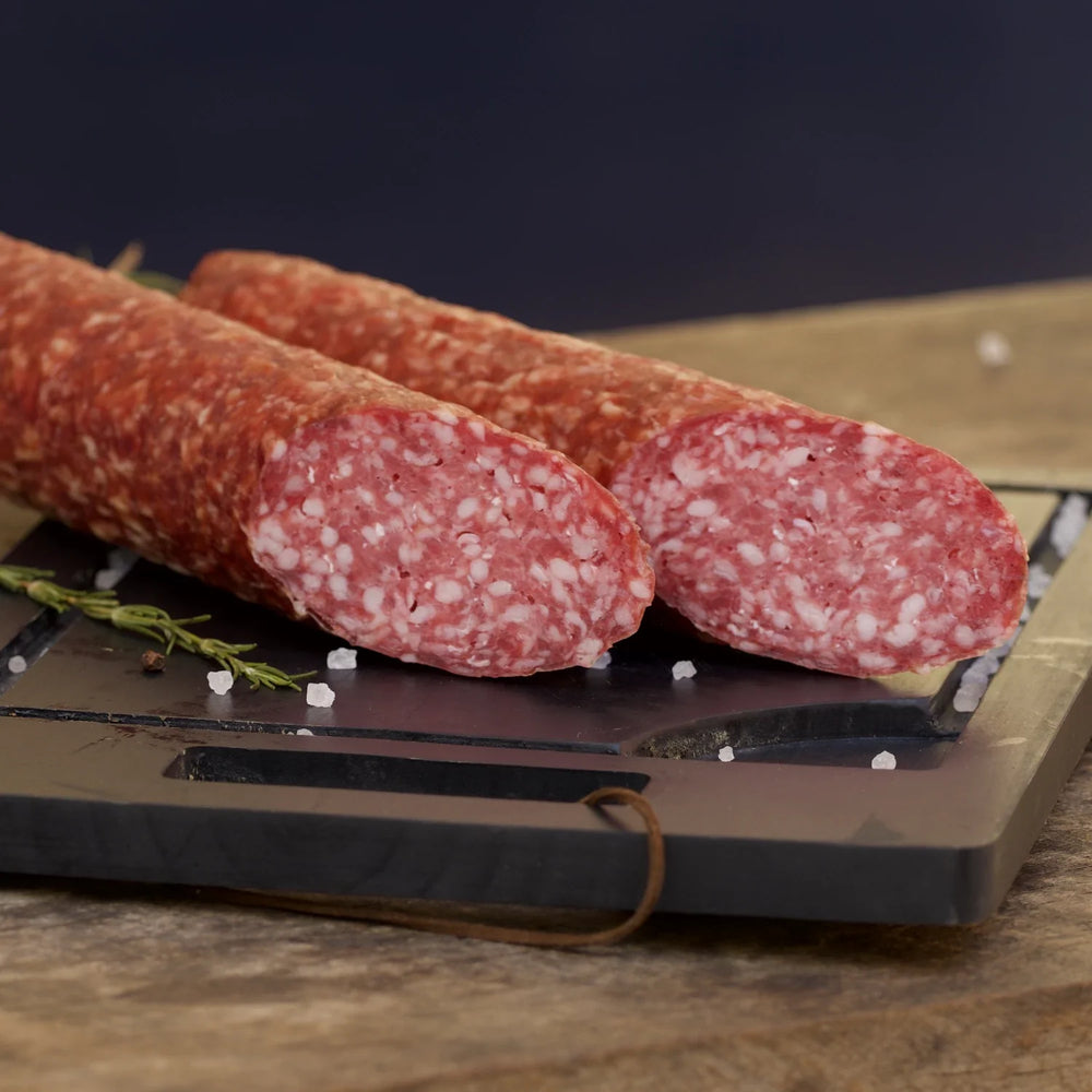 Salame italiano en corte