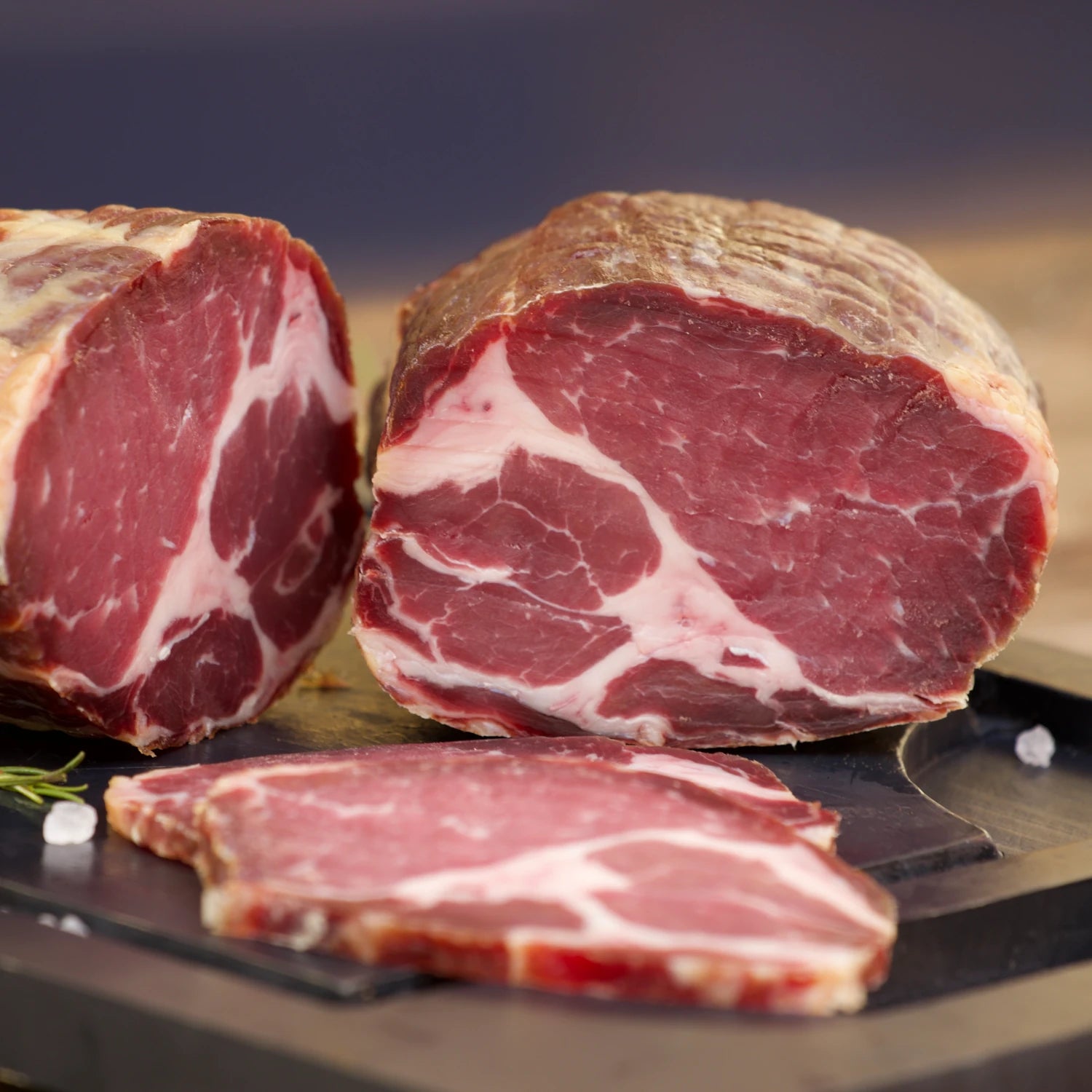 Coppa madurada en corte